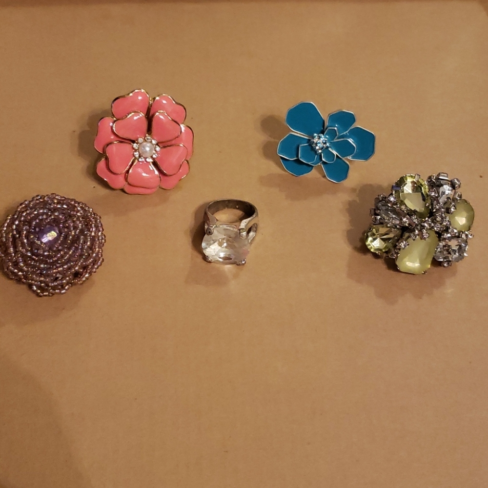 5 Rings - Picture 2 of 9